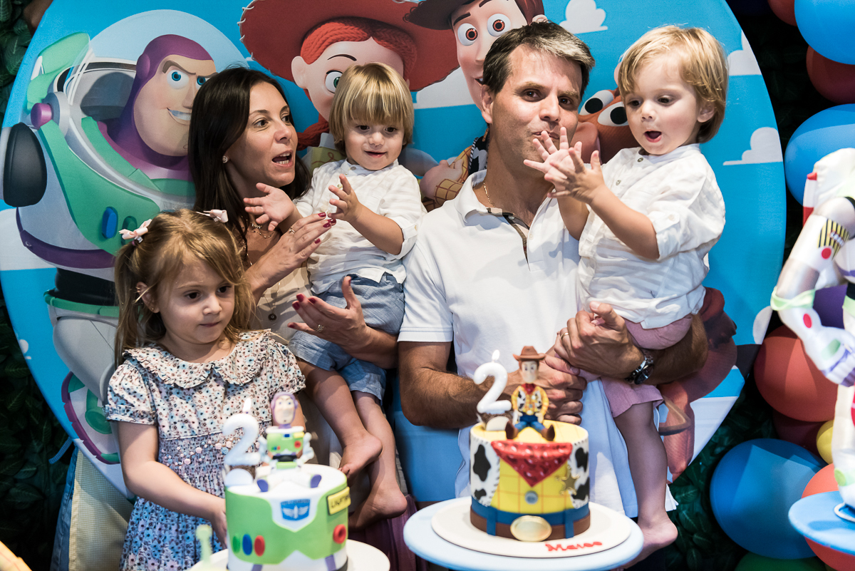 Hora do parabéns com Toy Story