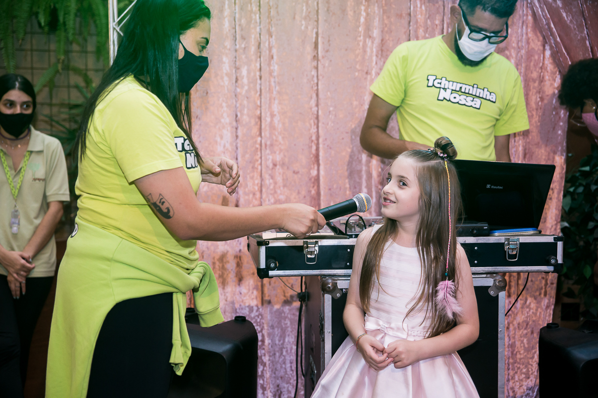 aproveitando para cantar