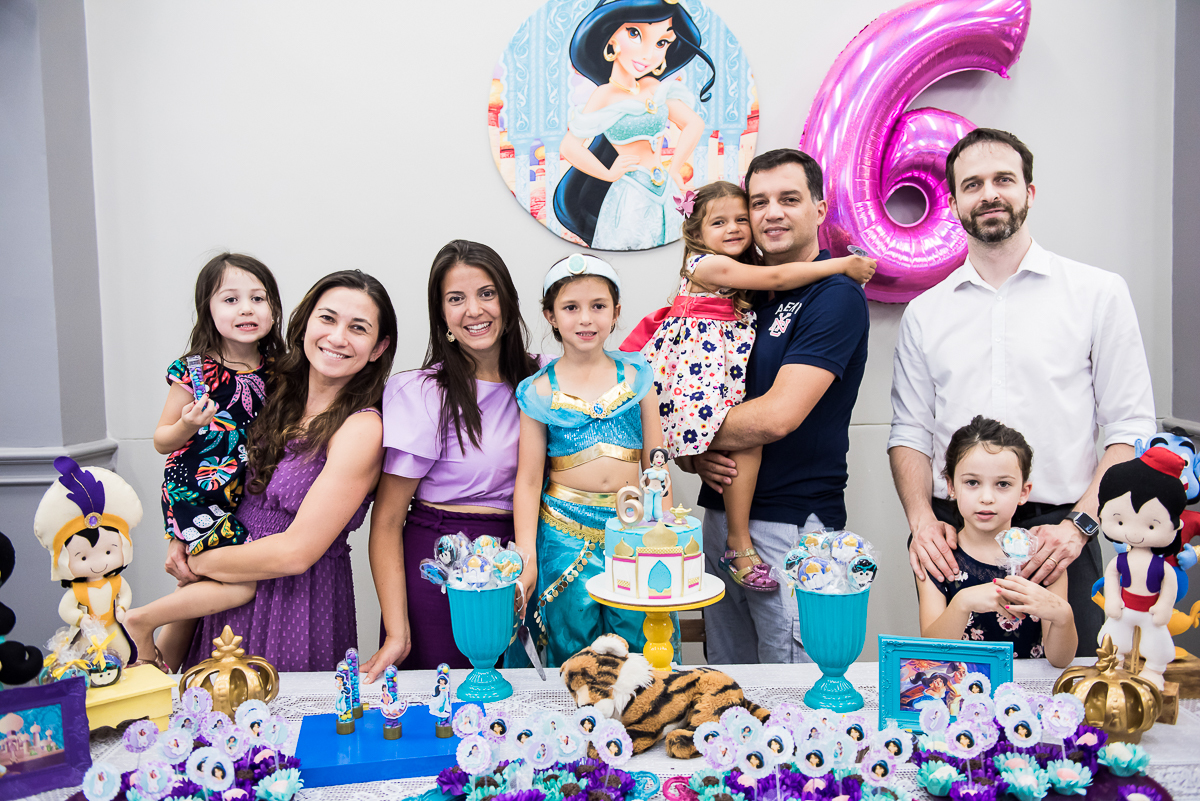 Hora do parabéns da Valentina