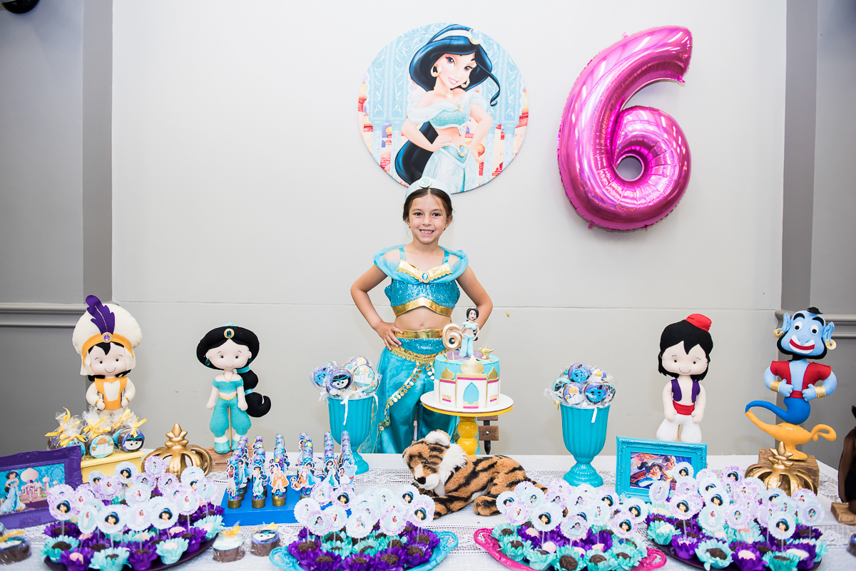 6 aninhos da Valentina