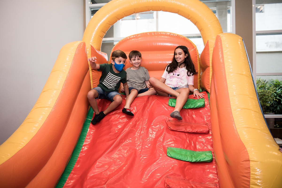 Brincadeira de criança!