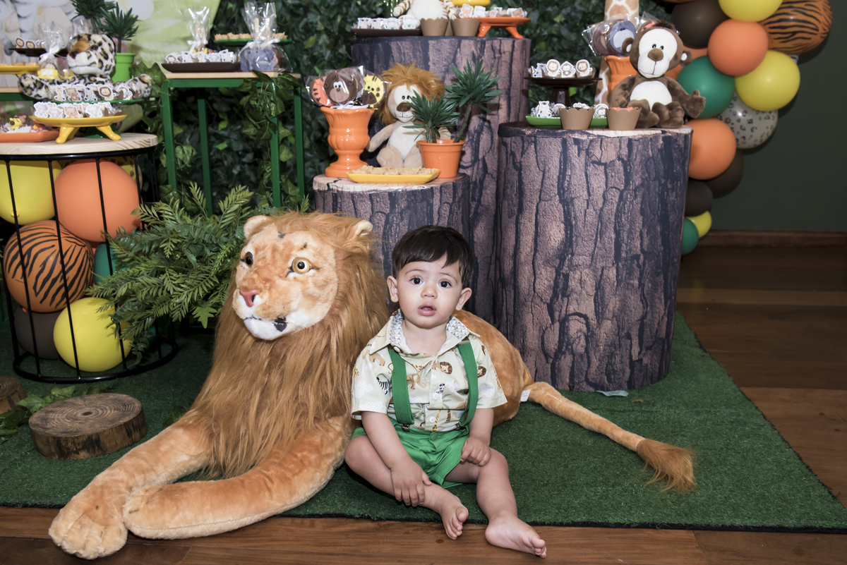 Fotografia Infantil com o Leão
