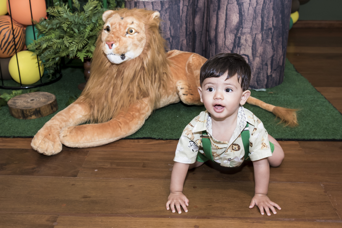 Fotografia Infantil com o Leão