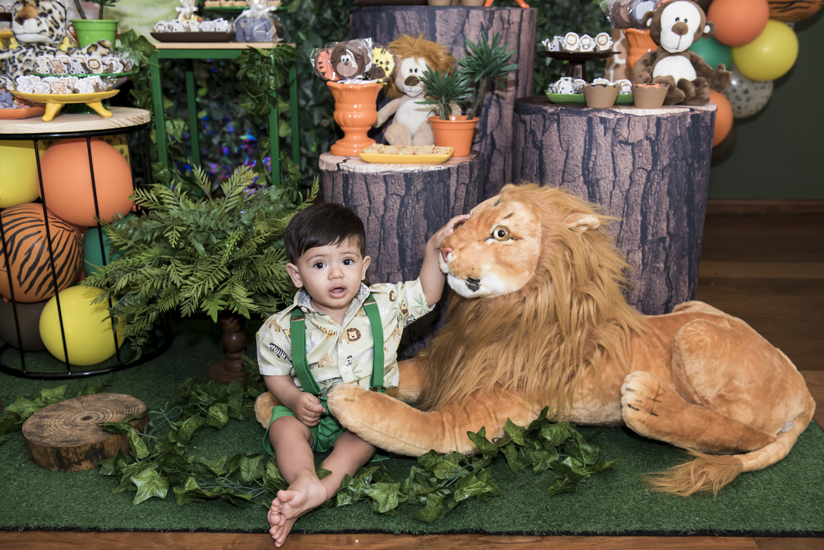 Fotografia Infantil com o Leão