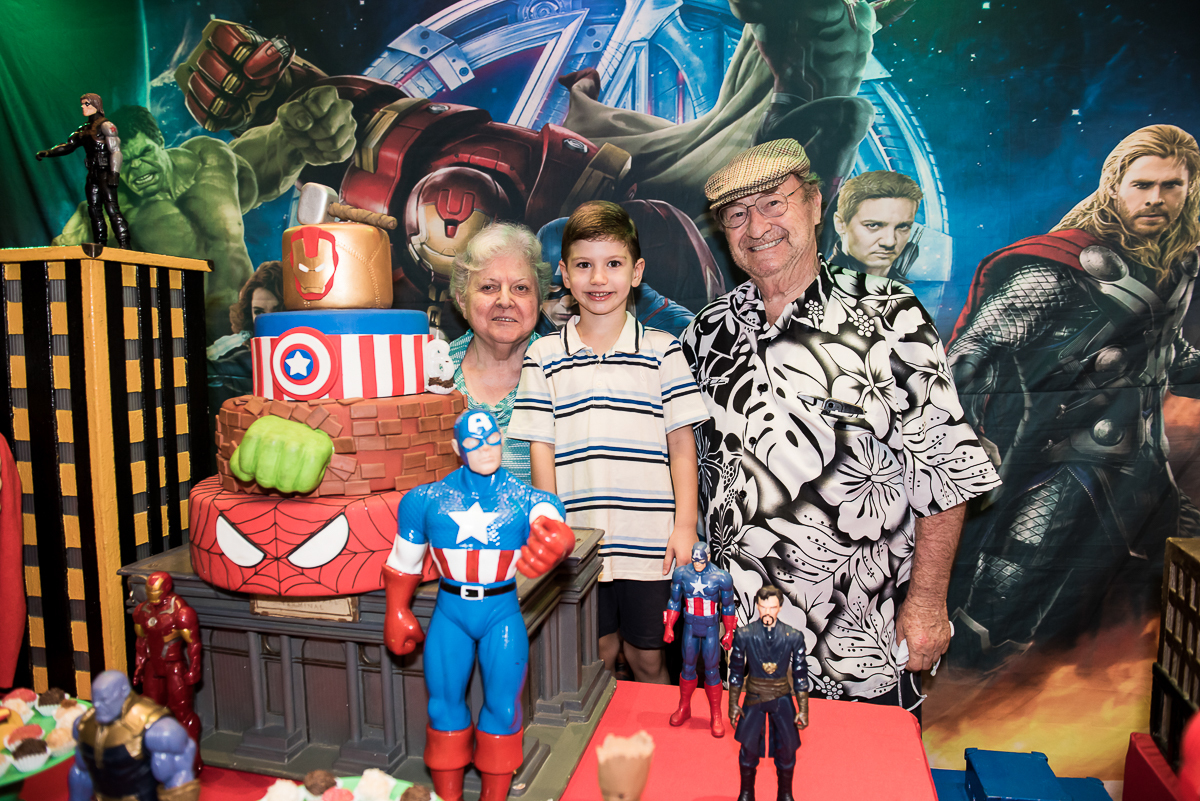 Hora do Parabéns com os Super Heróis