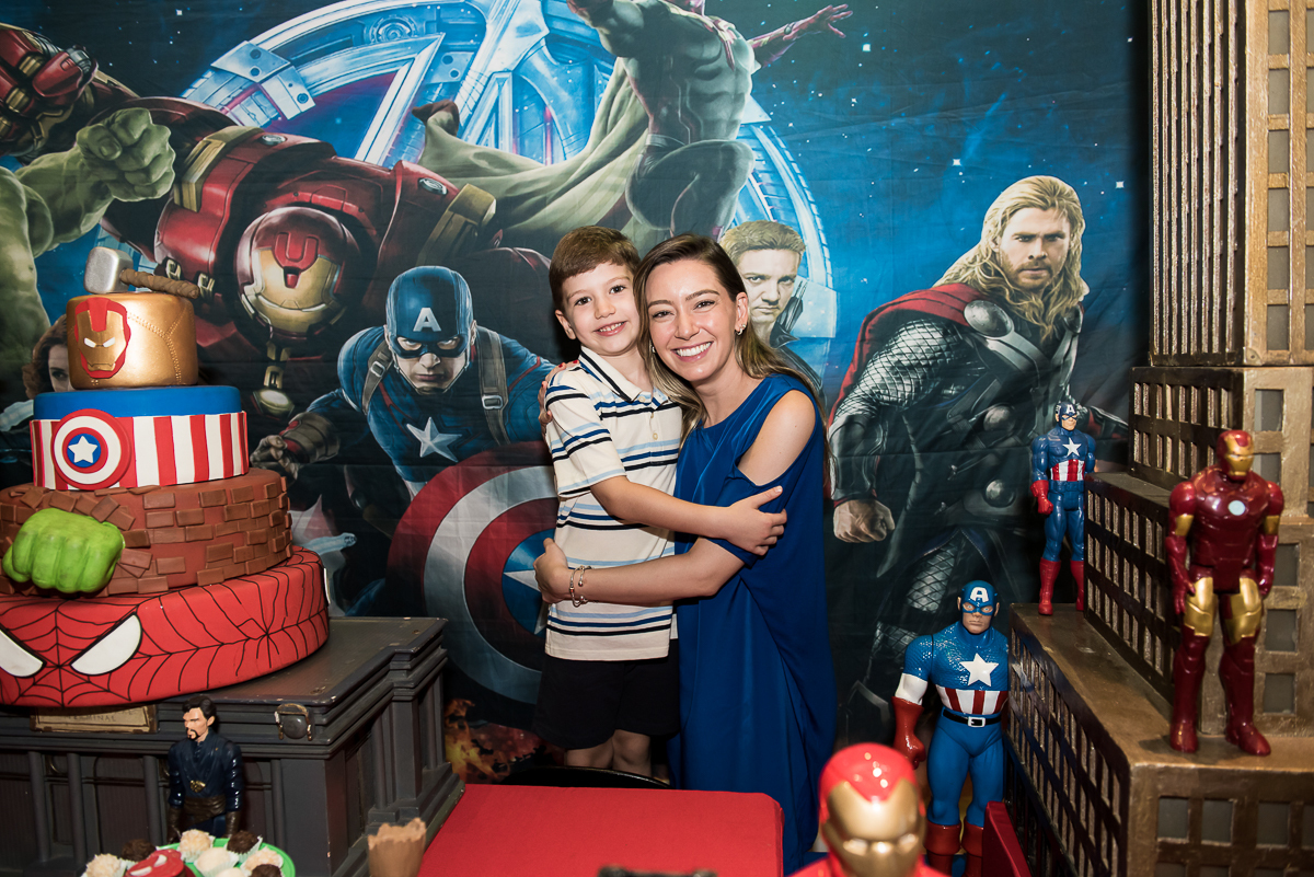 Fotografia Festa Infantil Tema Super Heróis