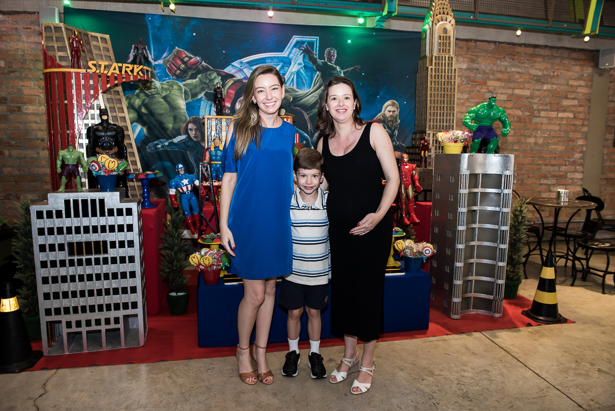 Fotografia Festa Infantil Tema Super Heróis