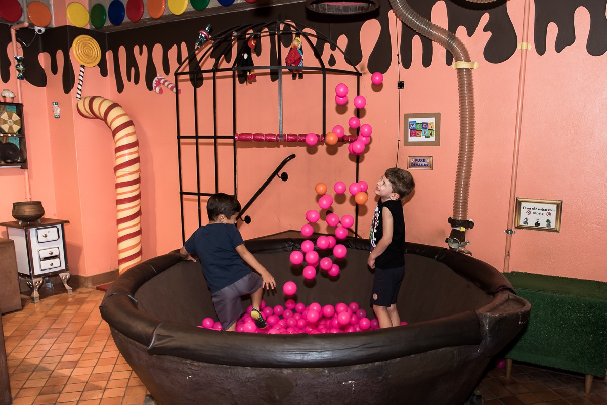 Fotografia Infantil - Piscina de Bolinhas