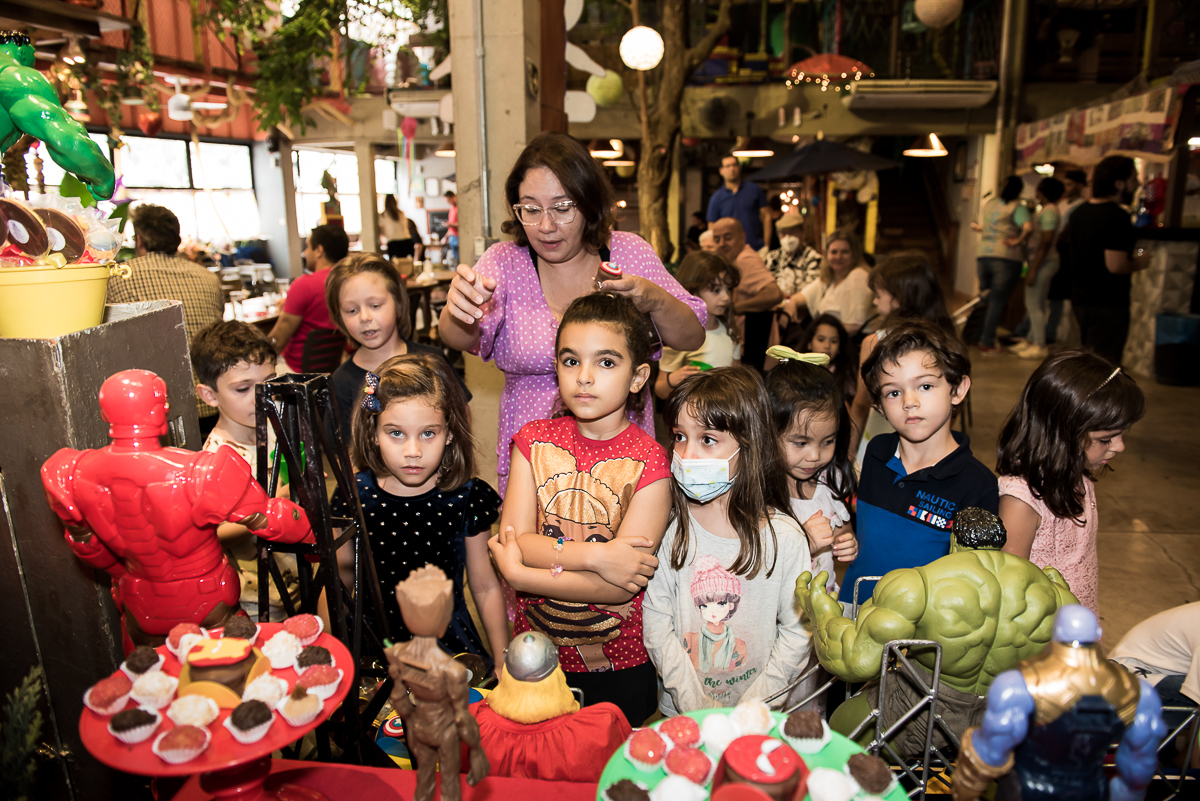 Hora do Parabéns com os Super Heróis