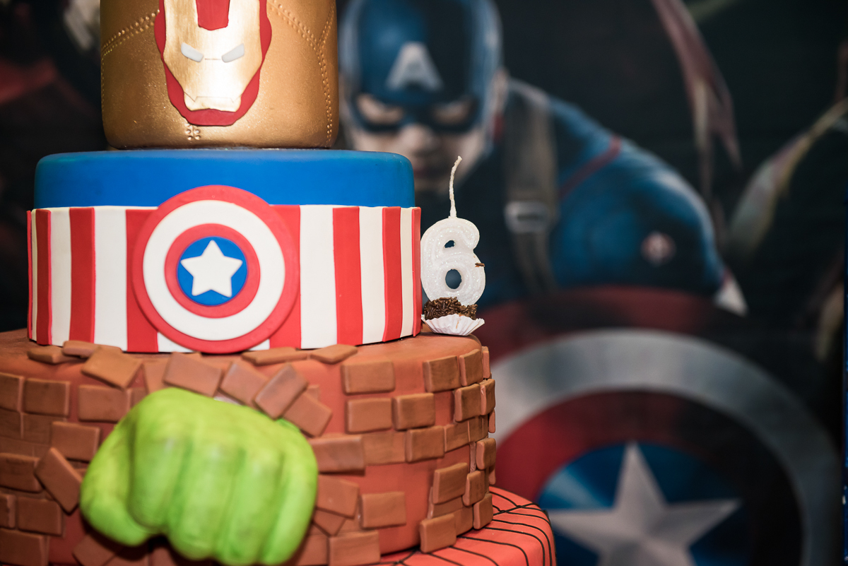 Hora do Parabéns com os Super Heróis