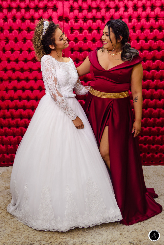 Noiva e madrinha no daiana vaz