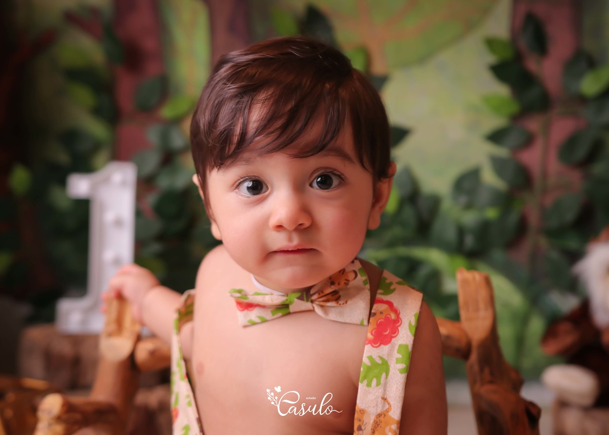 Ensaio Smash the  cake realizado em estúdio - Vitória da Conquista - Ba