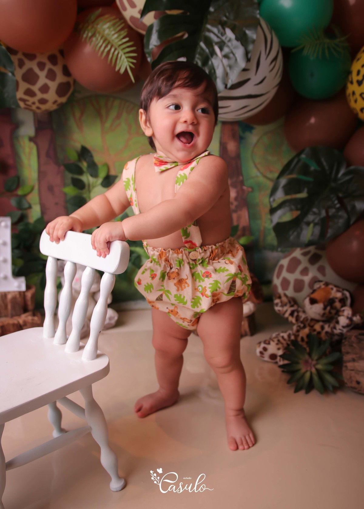 Ensaio Smash the  cake realizado em estúdio - Vitória da Conquista - Ba