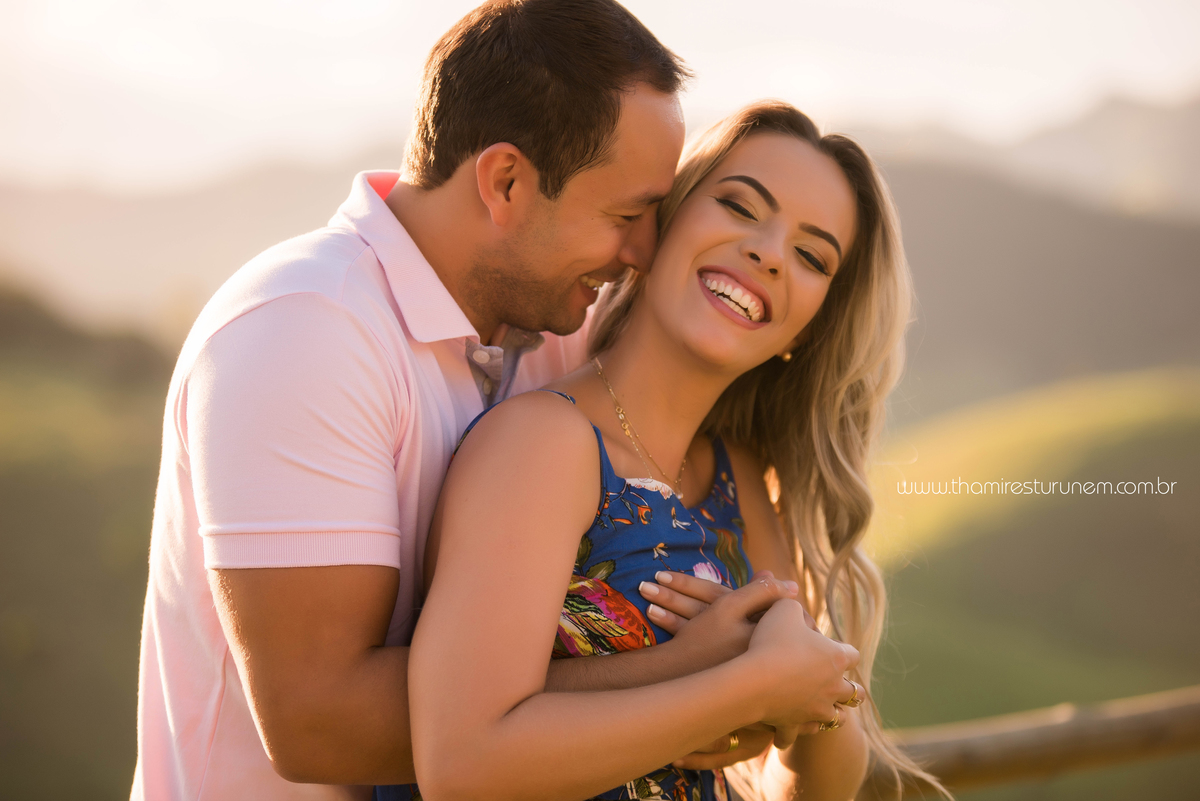 ensaio de casamento, ensaio préwedding, ensaio pré casamento, casamento, fotografia de casamento muriaé, ensaio por do sol, pre casamento por do sol, fotografia criativa, pre wedding muriaé, pre casamento muriae 