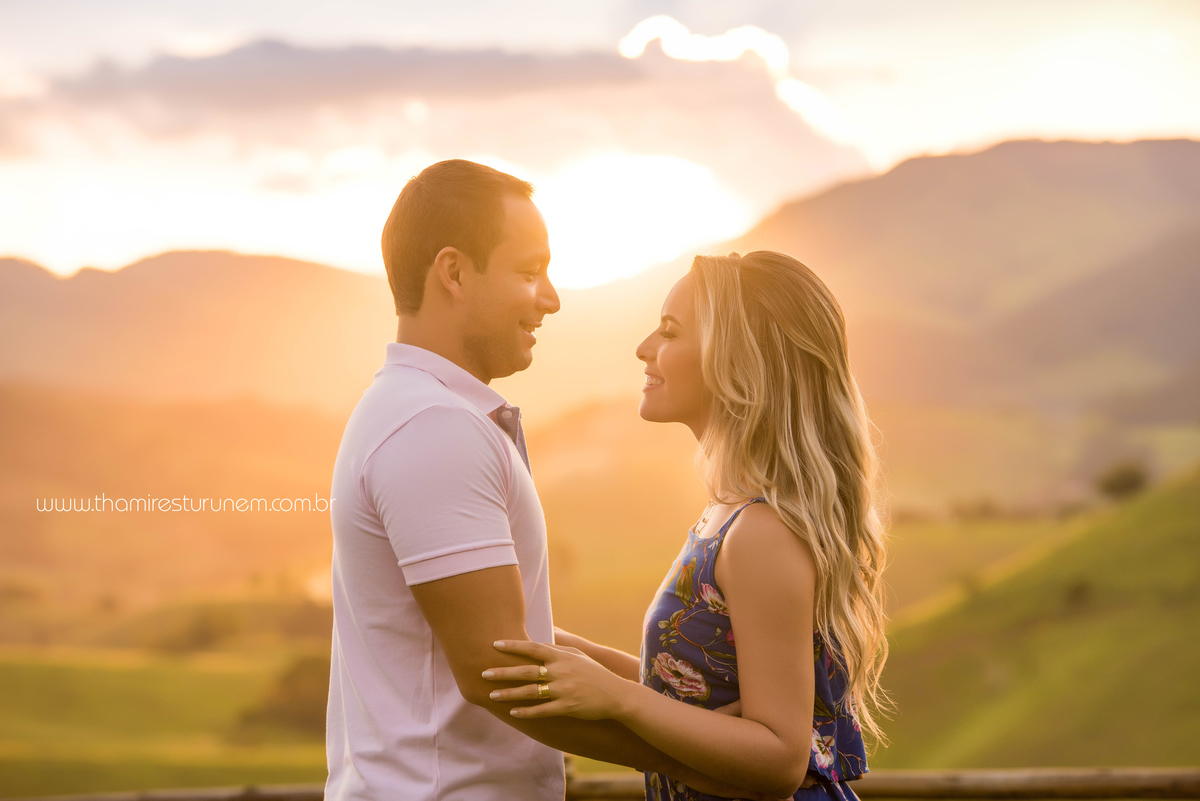 ensaio de casamento, ensaio préwedding, ensaio pré casamento, casamento, fotografia de casamento muriaé, ensaio por do sol, pre casamento por do sol, fotografia criativa, pre wedding muriaé, pre casamento muriae 