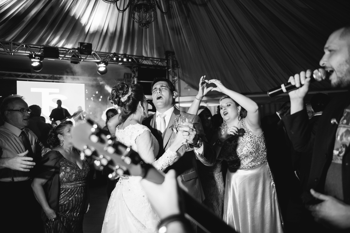 Making Off noiva, Ateliê Vivaz, Vivaz muriaé, casamento, casamento muriaé, making off noiva vivaz, vestido de noiva, vestido de noiva vivaz, fotografia de casamento muriaé, fotografia de casamento, bodas, wedding, wedding muriaé 