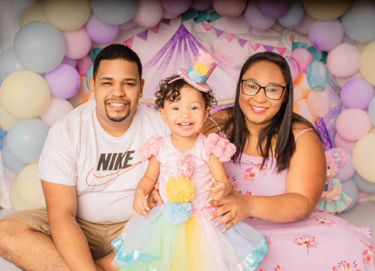 Ariane Dourado, Vitória, Smash the Cake