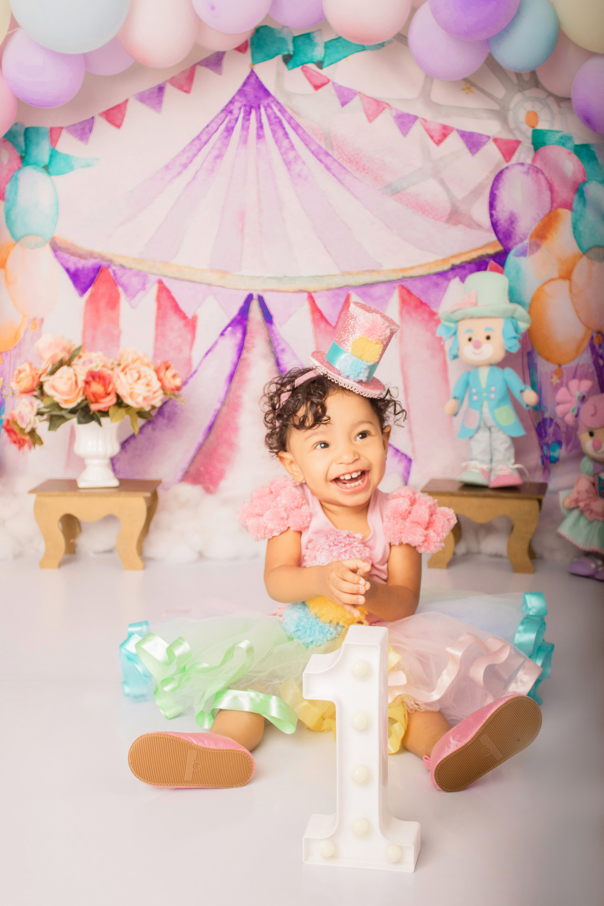 Ariane Dourado, Vitória, Smash the Cake