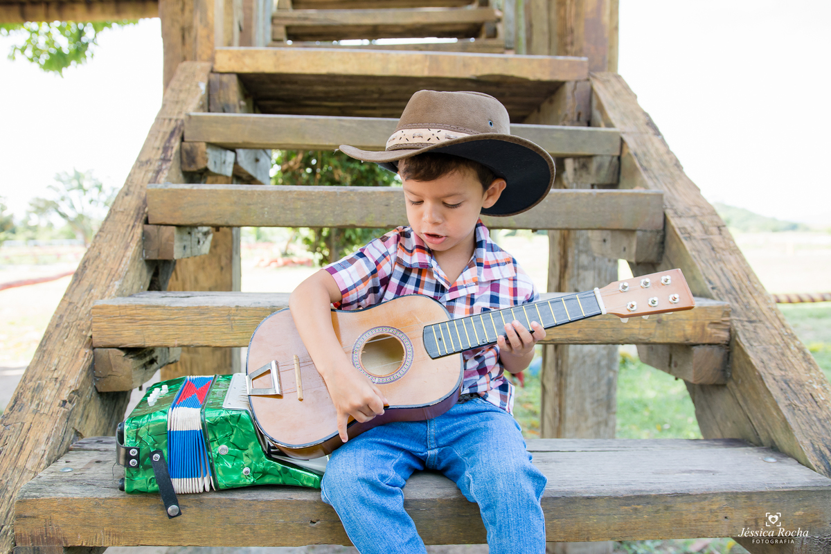 ENSAIO FOTOGRAFICO INFANTIL-BOOK DE CRIANÇA- IDEIAS PARA ENSAIO INFANTIL-FOTOGRAFO INFANTIL EM VILA VELHA- FAZENDA RICO CAIPIRA