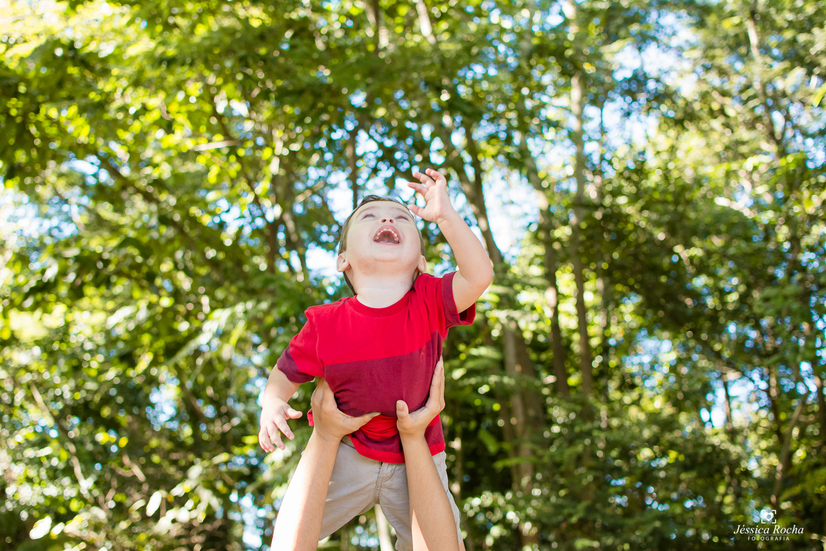 FOTOGRAFIA INFANTIL EM VITORIA-PARQUE BOTANICO DA VALE-BOOK DE CRIANÇA
