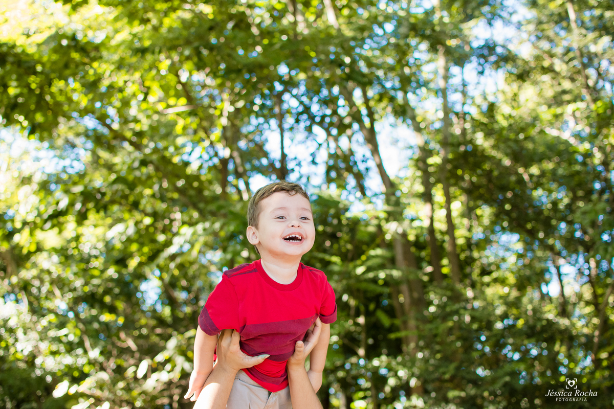 FOTOGRAFIA INFANTIL EM VITORIA-PARQUE BOTANICO DA VALE-BOOK DE CRIANÇA