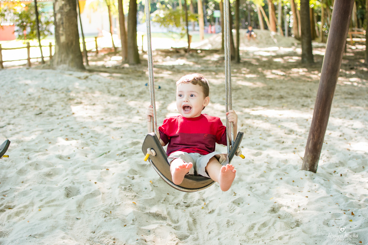 FOTOGRAFIA INFANTIL EM VITORIA-PARQUE BOTANICO DA VALE-BOOK DE CRIANÇA