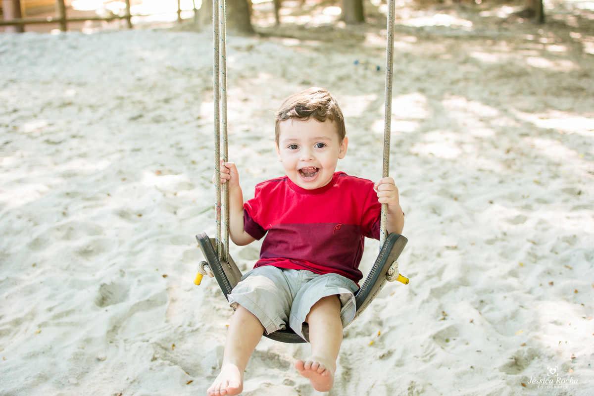 FOTOGRAFIA INFANTIL EM VITORIA-PARQUE BOTANICO DA VALE-BOOK DE CRIANÇA