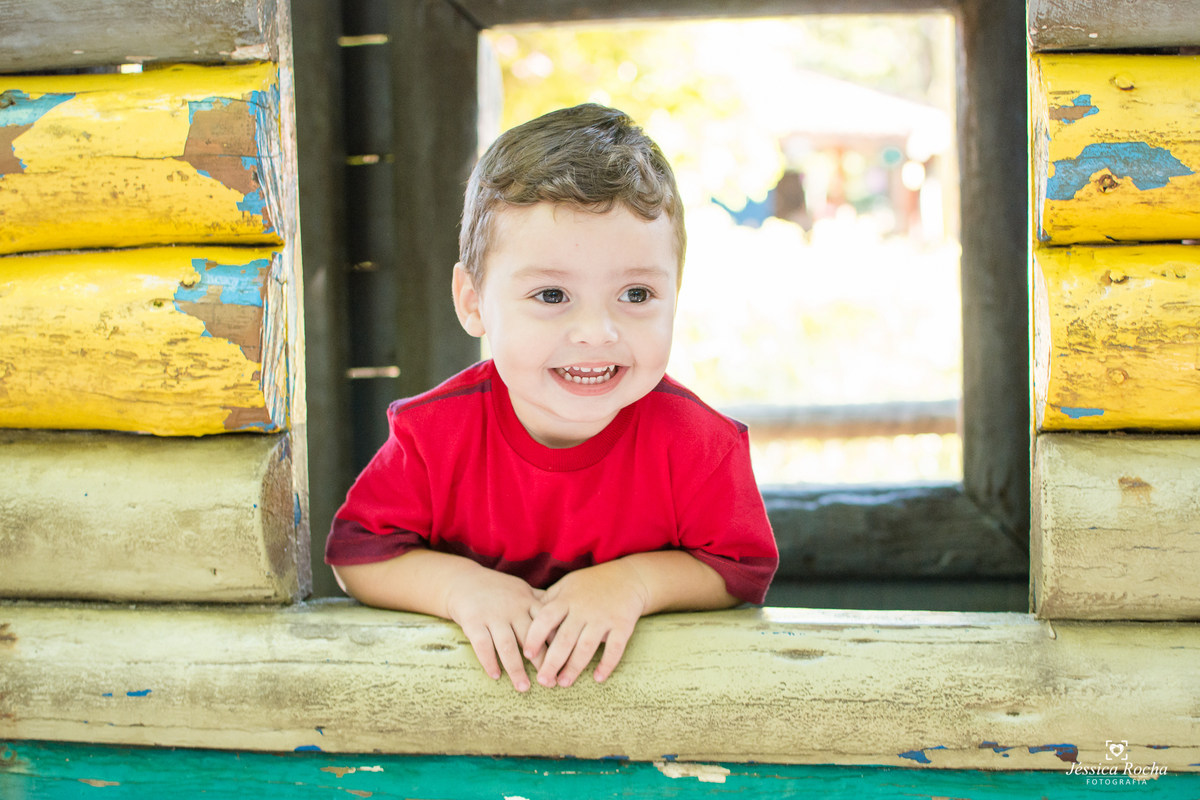 FOTOGRAFIA INFANTIL EM VITORIA-PARQUE BOTANICO DA VALE-BOOK DE CRIANÇA