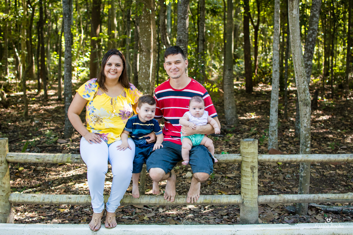 FOTOGRAFIA INFANTIL EM VITORIA-PARQUE BOTANICO DA VALE-BOOK DE CRIANÇA