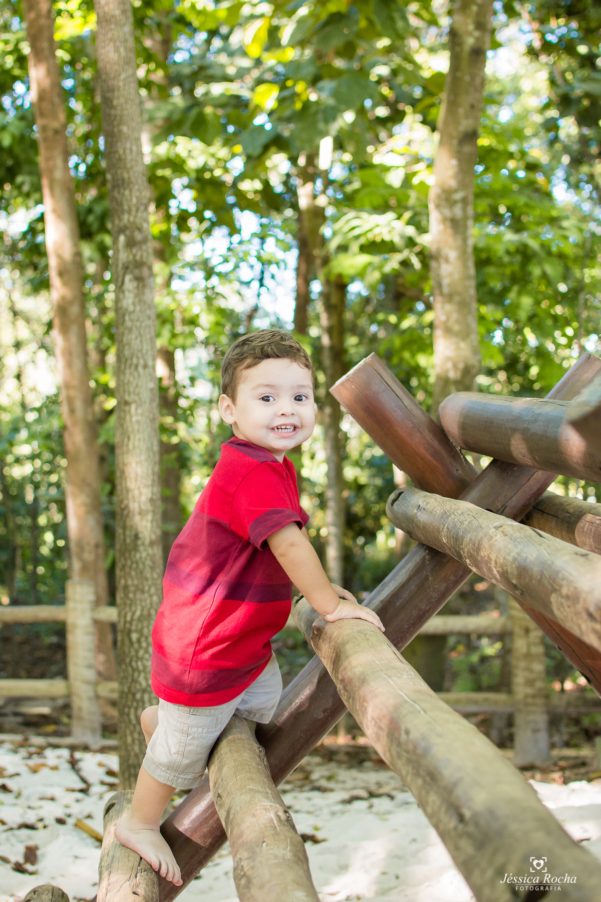 FOTOGRAFIA INFANTIL EM VITORIA-PARQUE BOTANICO DA VALE-BOOK DE CRIANÇA