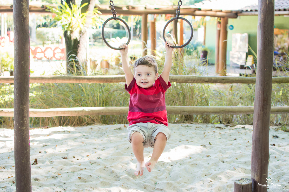 FOTOGRAFIA INFANTIL EM VITORIA-PARQUE BOTANICO DA VALE-BOOK DE CRIANÇA