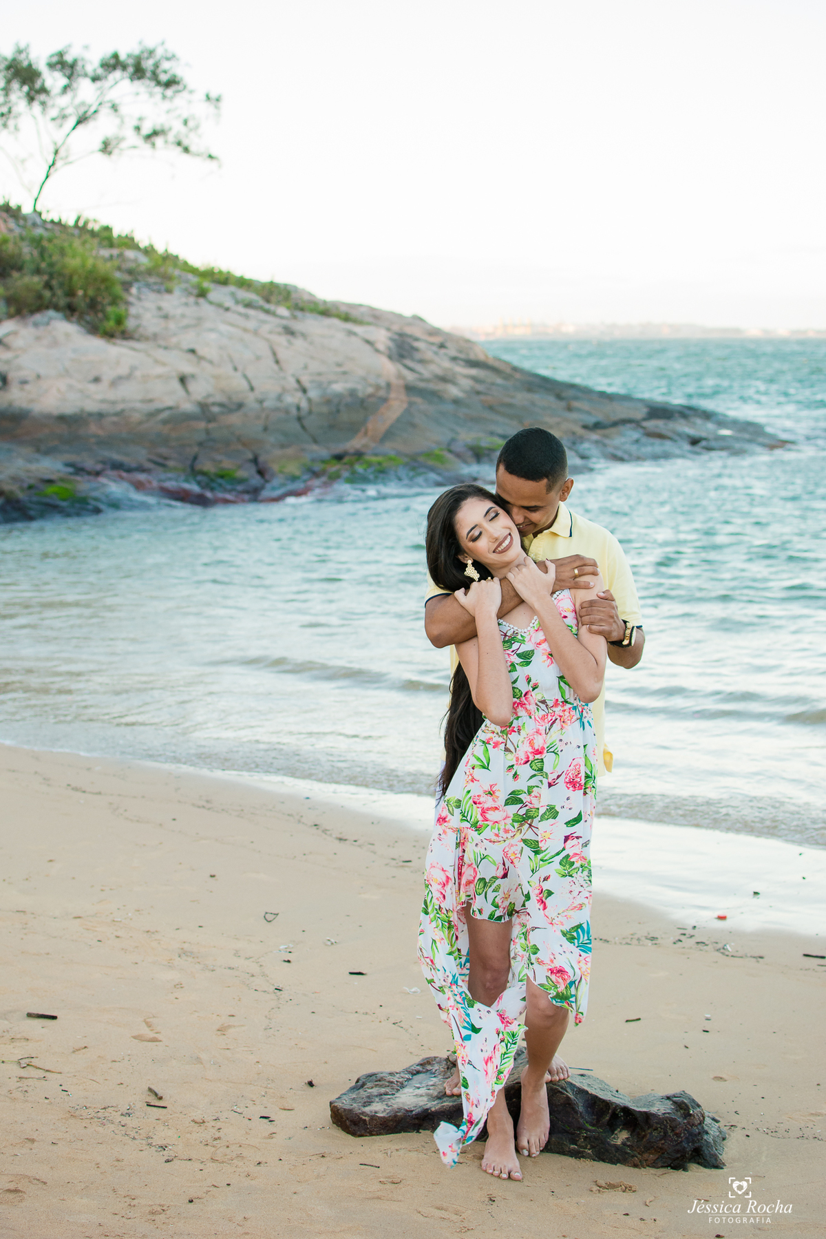 ENSAIO EXTERNO DE CASAL-ENSAIO PRE CASAMENTO-BOOK DE CASAL-ENSAIO FOTOGRAFICO NA PRAIA SECRETA- FOTOGRAFO EM VILA VELHA 