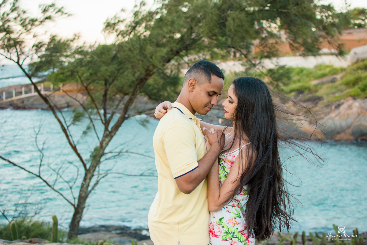 ENSAIO EXTERNO DE CASAL-ENSAIO PRE CASAMENTO-BOOK DE CASAL-ENSAIO FOTOGRAFICO NA PRAIA SECRETA- FOTOGRAFO EM VILA VELHA 