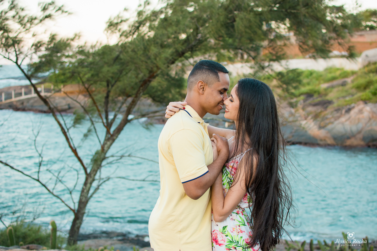 ENSAIO EXTERNO DE CASAL-ENSAIO PRE CASAMENTO-BOOK DE CASAL-ENSAIO FOTOGRAFICO NA PRAIA SECRETA- FOTOGRAFO EM VILA VELHA 