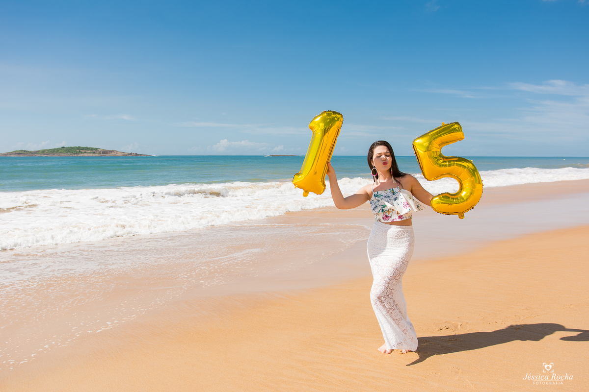 ENSAIO DE 15 ANOS- BOOK 15 ANOS- IDEIAS PARA FOTOS DE 15 ANOS-ENSAIO FOTOGRAFICO NA PRAIA-FOTOGRAFO EM VILA VELHA