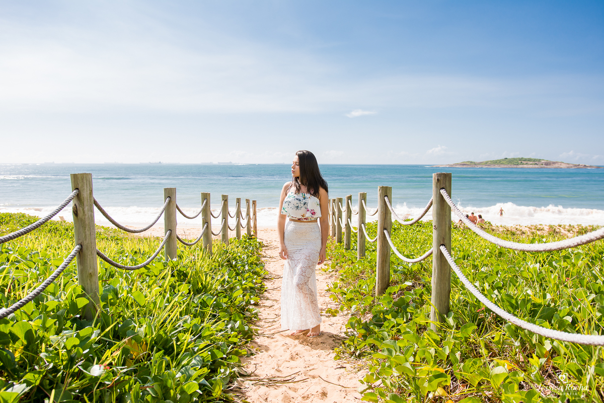 ENSAIO DE 15 ANOS- BOOK 15 ANOS- IDEIAS PARA FOTOS DE 15 ANOS-ENSAIO FOTOGRAFICO NA PRAIA-FOTOGRAFO EM VILA VELHA