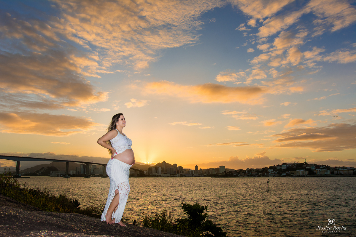 BOOK DE GESTANTE EM VILA VELHA-FOTOGRAFO DE GESTANTE EM VILA VELHA-FOTOS DE GESTANTE COM O MARIDO-FOTOS DE GESTANTE NO POR DO SOL-POSES DE FOTOS GESTANTE-FOTOS NO POR DO SOL-