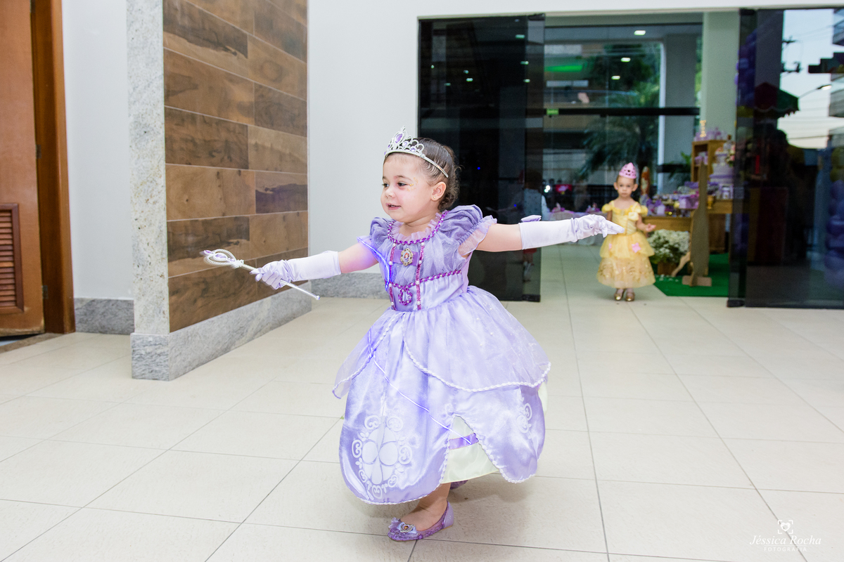 Muita diversao no aniversario de 3 aninhos da isabel