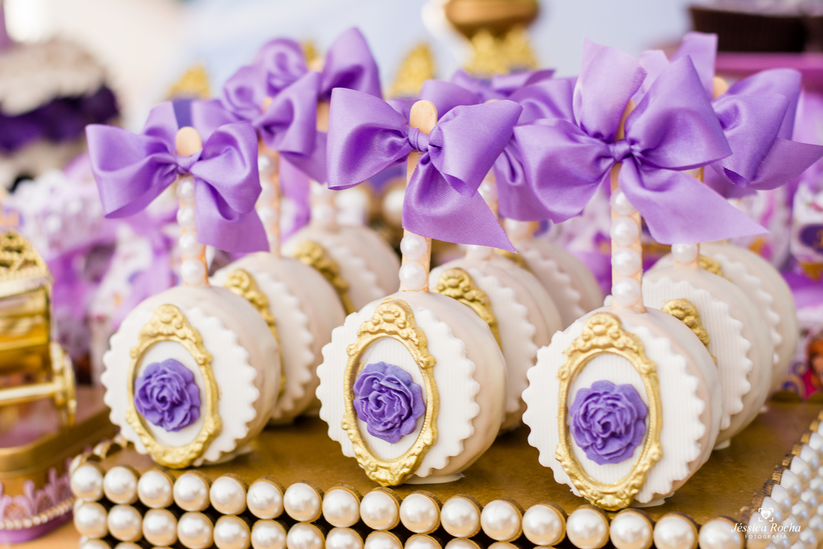 Festa infantil tema princesa sofia, na praia da costa em vila velha.