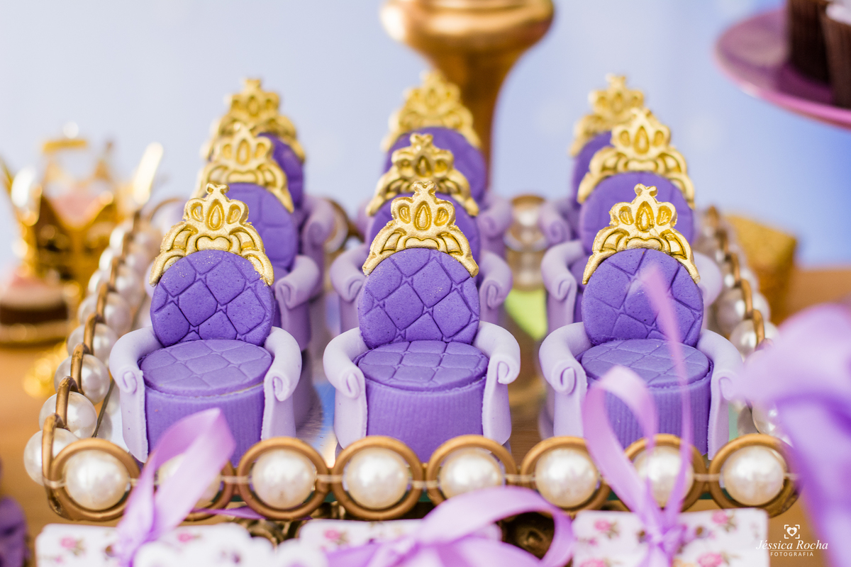 Decoracao tema princesa sofia.