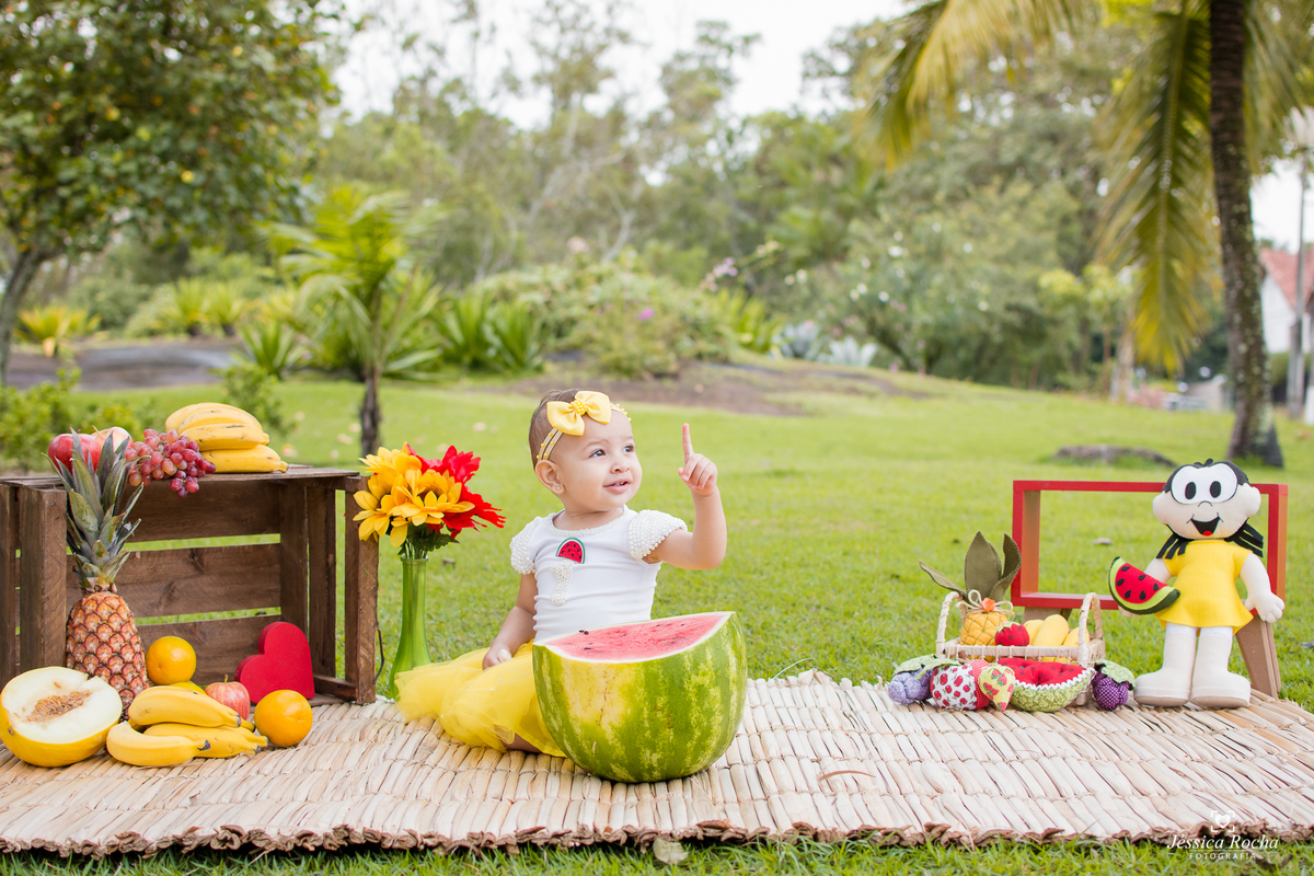 ENSAIO EXTERNO INFANTIL-BOOK DE 1 ANO-FOTOS PRE ANIVERSARIO-BOOK INFANTIL EM VITORIA-SMASH THE FRUIT-SMASH TEMA MAGALI-JESSICA ROCHA FOTOGRAFIA