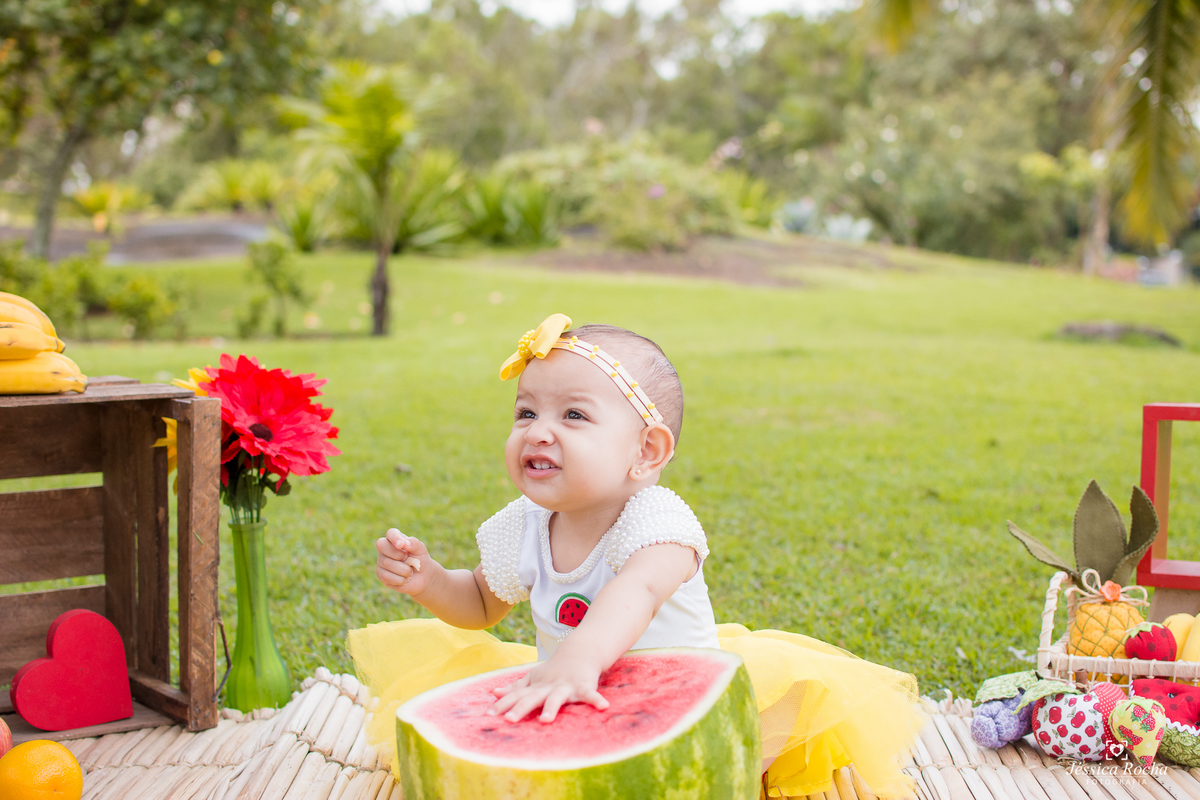 ENSAIO EXTERNO INFANTIL-BOOK DE 1 ANO-FOTOS PRE ANIVERSARIO-BOOK INFANTIL EM VITORIA-SMASH THE FRUIT-SMASH TEMA MAGALI-JESSICA ROCHA FOTOGRAFIA