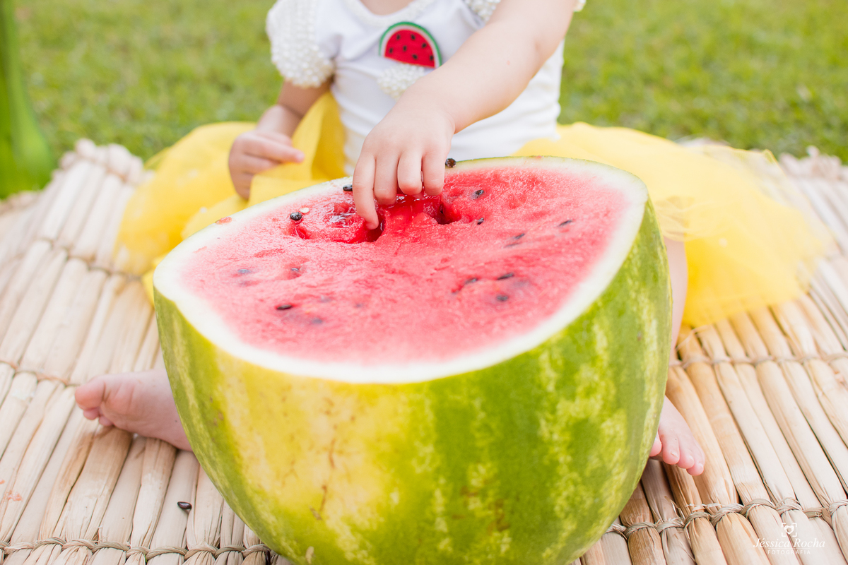 ENSAIO EXTERNO INFANTIL-BOOK DE 1 ANO-FOTOS PRE ANIVERSARIO-BOOK INFANTIL EM VITORIA-SMASH THE FRUIT-SMASH TEMA MAGALI-JESSICA ROCHA FOTOGRAFIA