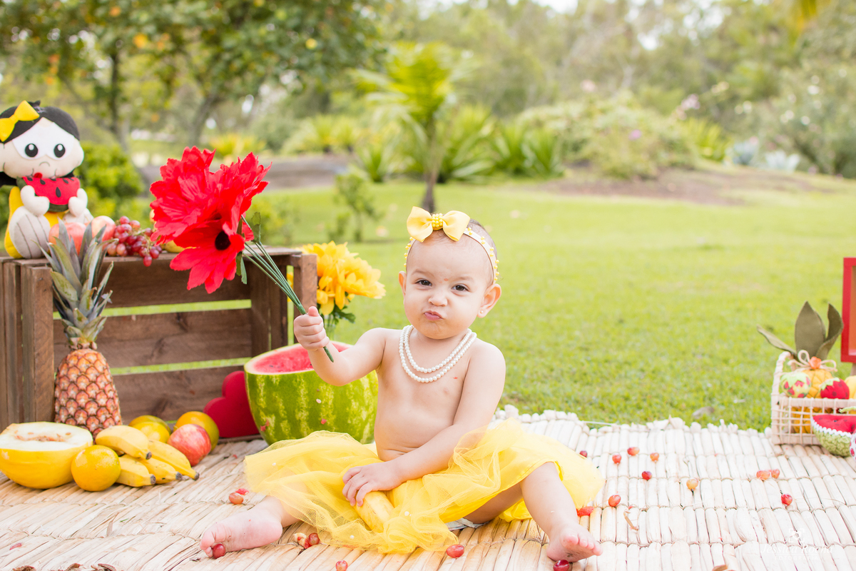 ENSAIO EXTERNO INFANTIL-BOOK DE 1 ANO-FOTOS PRE ANIVERSARIO-BOOK INFANTIL EM VITORIA-SMASH THE FRUIT-SMASH TEMA MAGALI-JESSICA ROCHA FOTOGRAFIA
