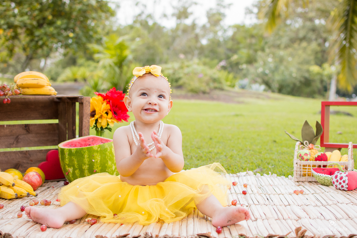 ENSAIO EXTERNO INFANTIL-BOOK DE 1 ANO-FOTOS PRE ANIVERSARIO-BOOK INFANTIL EM VITORIA-SMASH THE FRUIT-SMASH TEMA MAGALI-JESSICA ROCHA FOTOGRAFIA