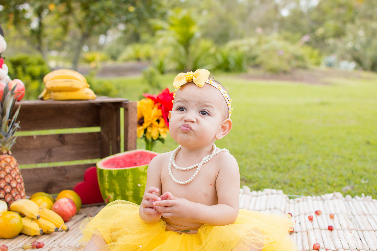 ENSAIO EXTERNO INFANTIL-BOOK DE 1 ANO-FOTOS PRE ANIVERSARIO-BOOK INFANTIL EM VITORIA-SMASH THE FRUIT-SMASH TEMA MAGALI-JESSICA ROCHA FOTOGRAFIA