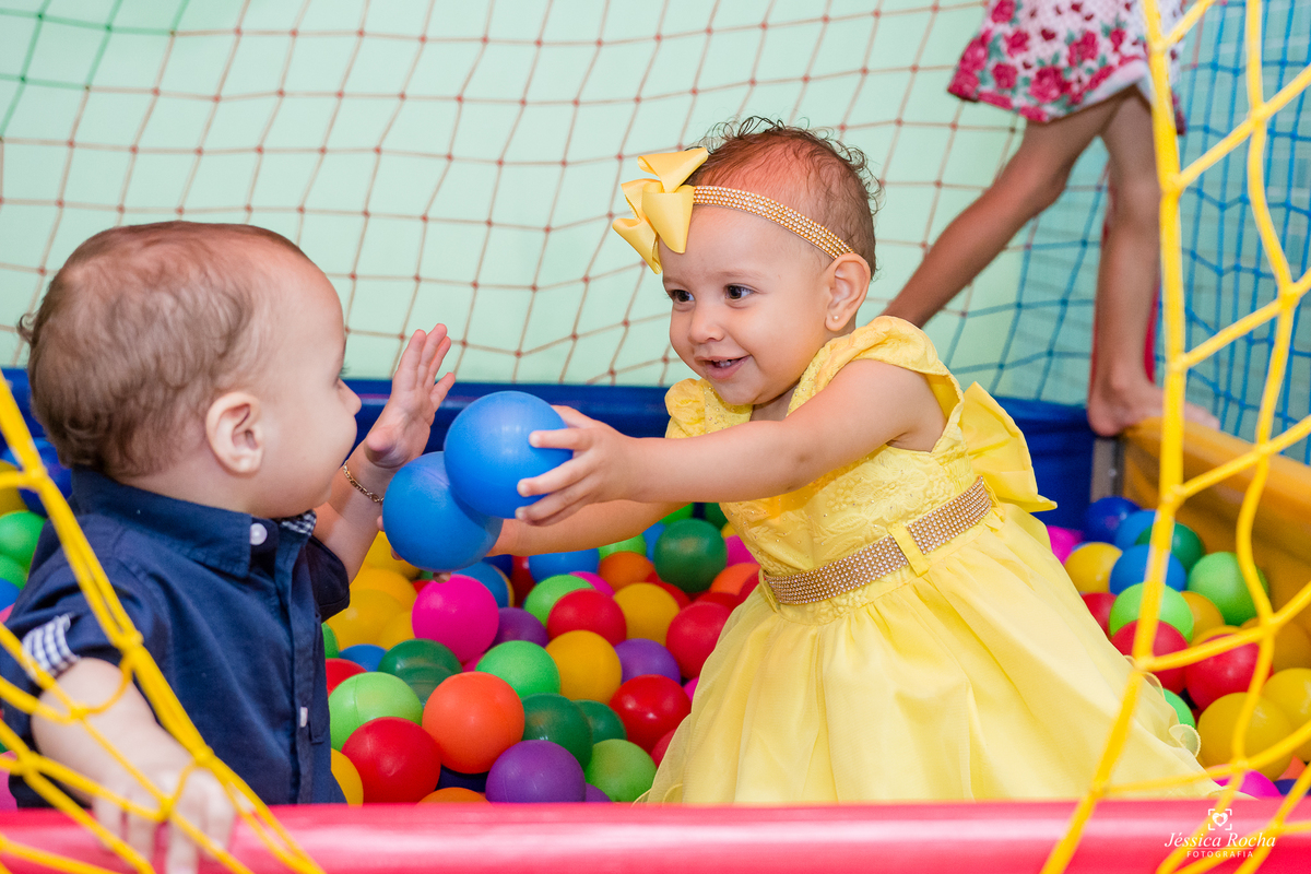 FESTA INFANTIL- DECORAÇÃO TEMA MAGALI-FESTA DE MENINA-FOTOGRAFIA INFANTIL-FESTA DA MAGALI- FESTA DE 1 ANO-FESTA DE CRIANÇA EM VILA VELHA