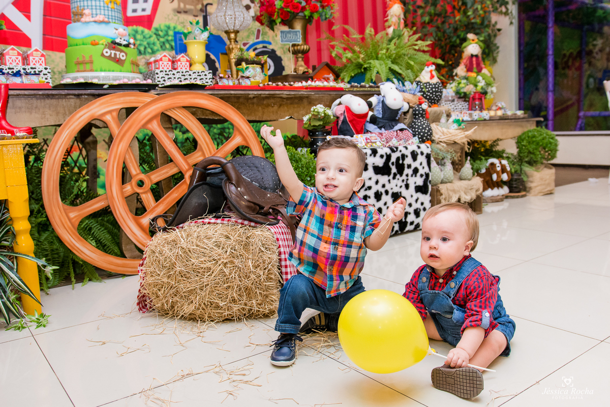 Festa infantil em Vila Velha-Festa tema Fazendinha-Festa de Menino-Cerimonial Allegro Kids-Fotografo infantil em Vila Velha-Fotografo infantil em Vitoria ES- Cerimonial Infantil em Vila Velha-Jéssica Rocha Fotografia