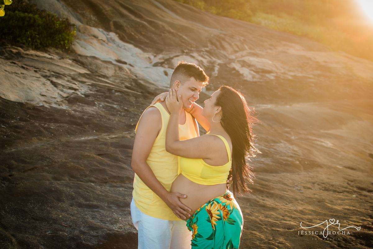 BOOK DE GESTANTE EM VILA VELHA-FOTOGRAFO DE GESTANTE EM VILA VELHA-FOTOS DE GESTANTE COM O MARIDO-POSES BOOK GESTANTE-POSES DE FOTOS GESTANTE-FOTOS DE GRAVIDA