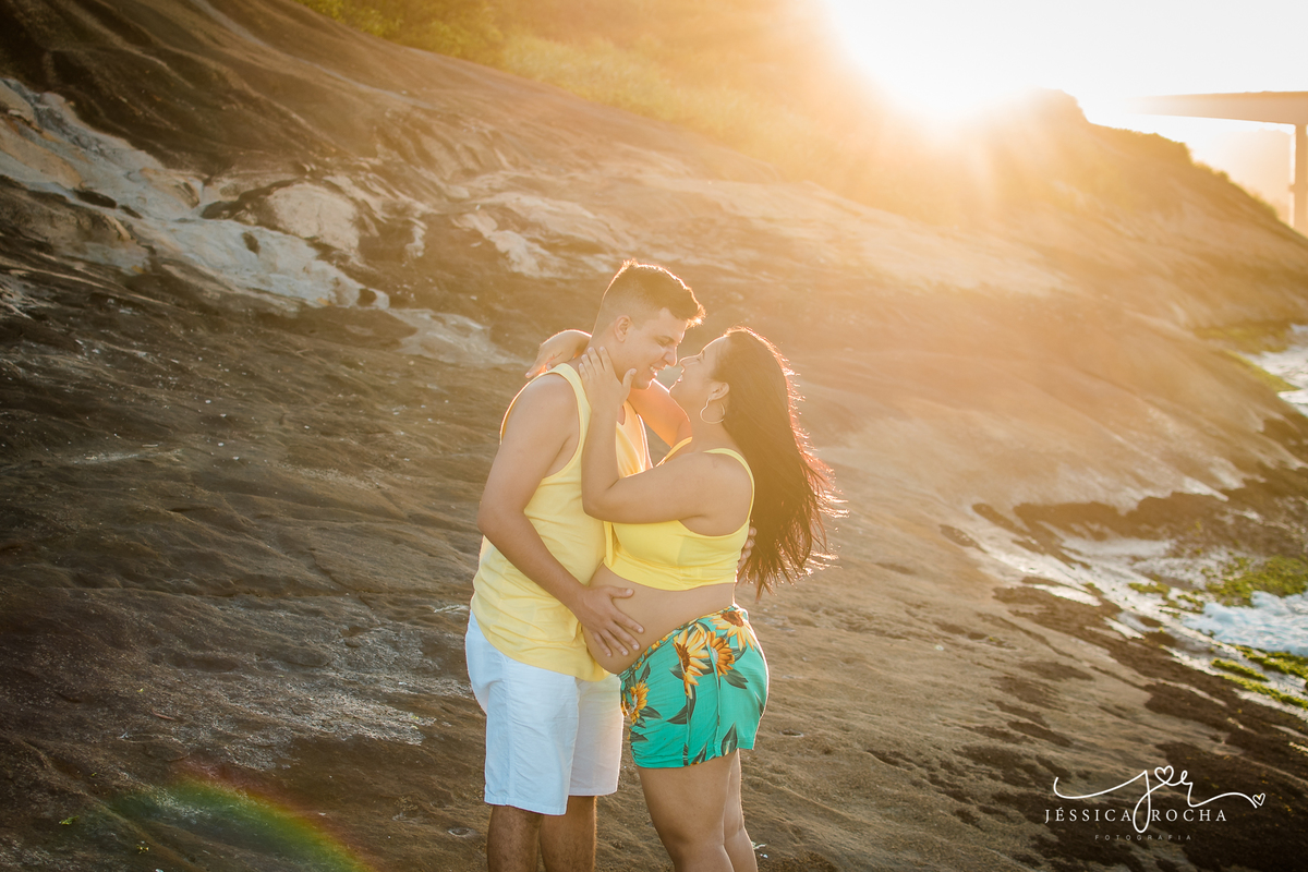 BOOK DE GESTANTE EM VILA VELHA-FOTOGRAFO DE GESTANTE EM VILA VELHA-FOTOS DE GESTANTE COM O MARIDO-POSES BOOK GESTANTE-POSES DE FOTOS GESTANTE-FOTOS DE GRAVIDA